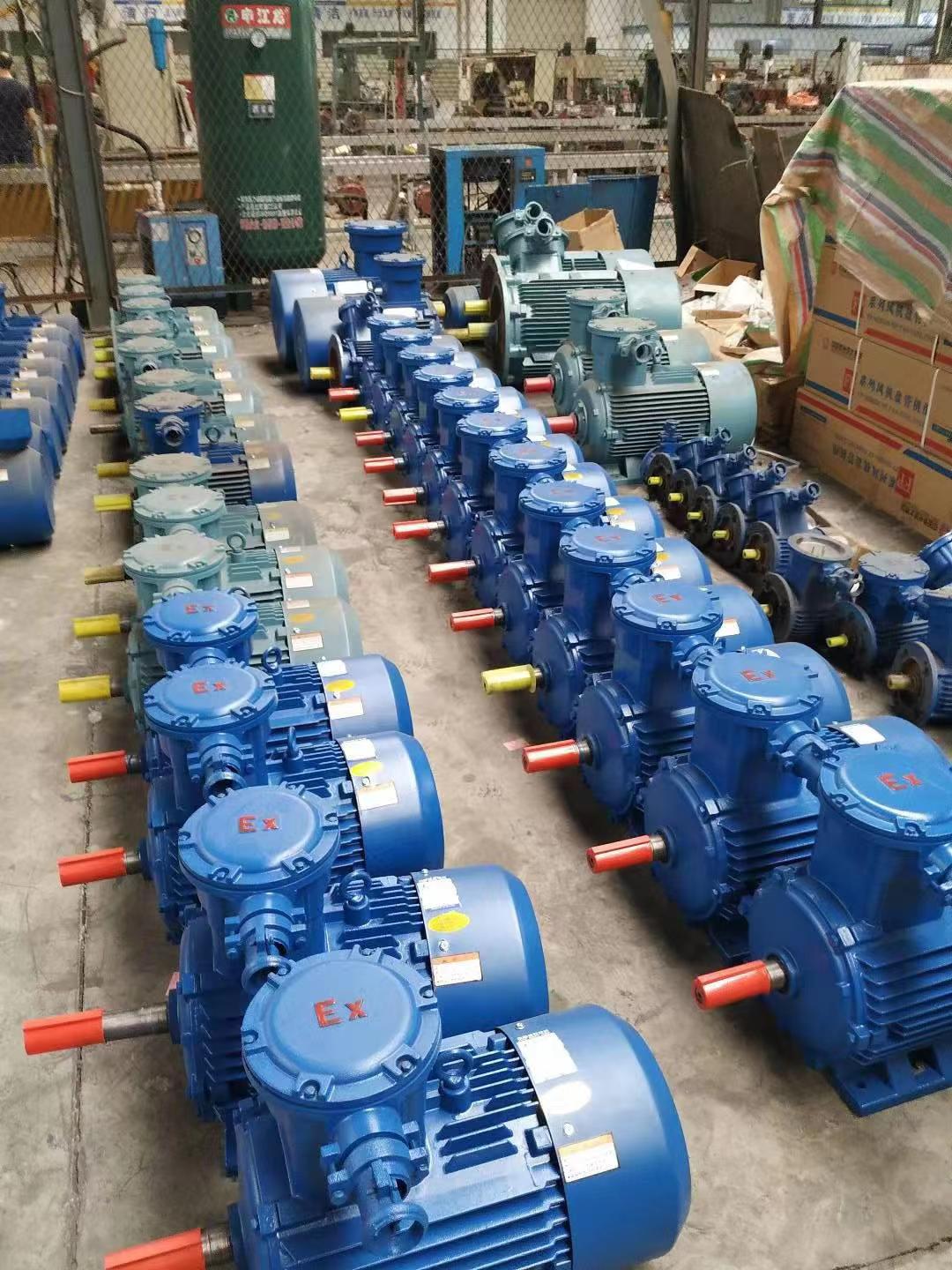 كيفية التحكم في سرعة محرك التيار المتردد باستخدام مقياس الجهد ومحرك التردد المتغير